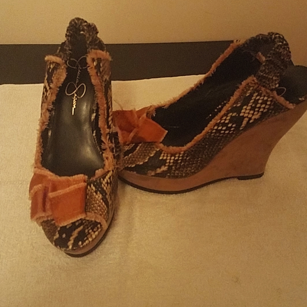Jessica Simpson 8.5 wedges multicolor